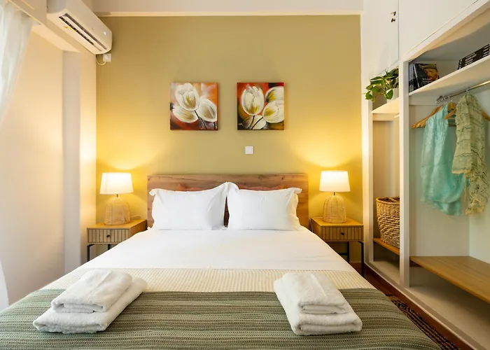 Renovated Near Acropolis